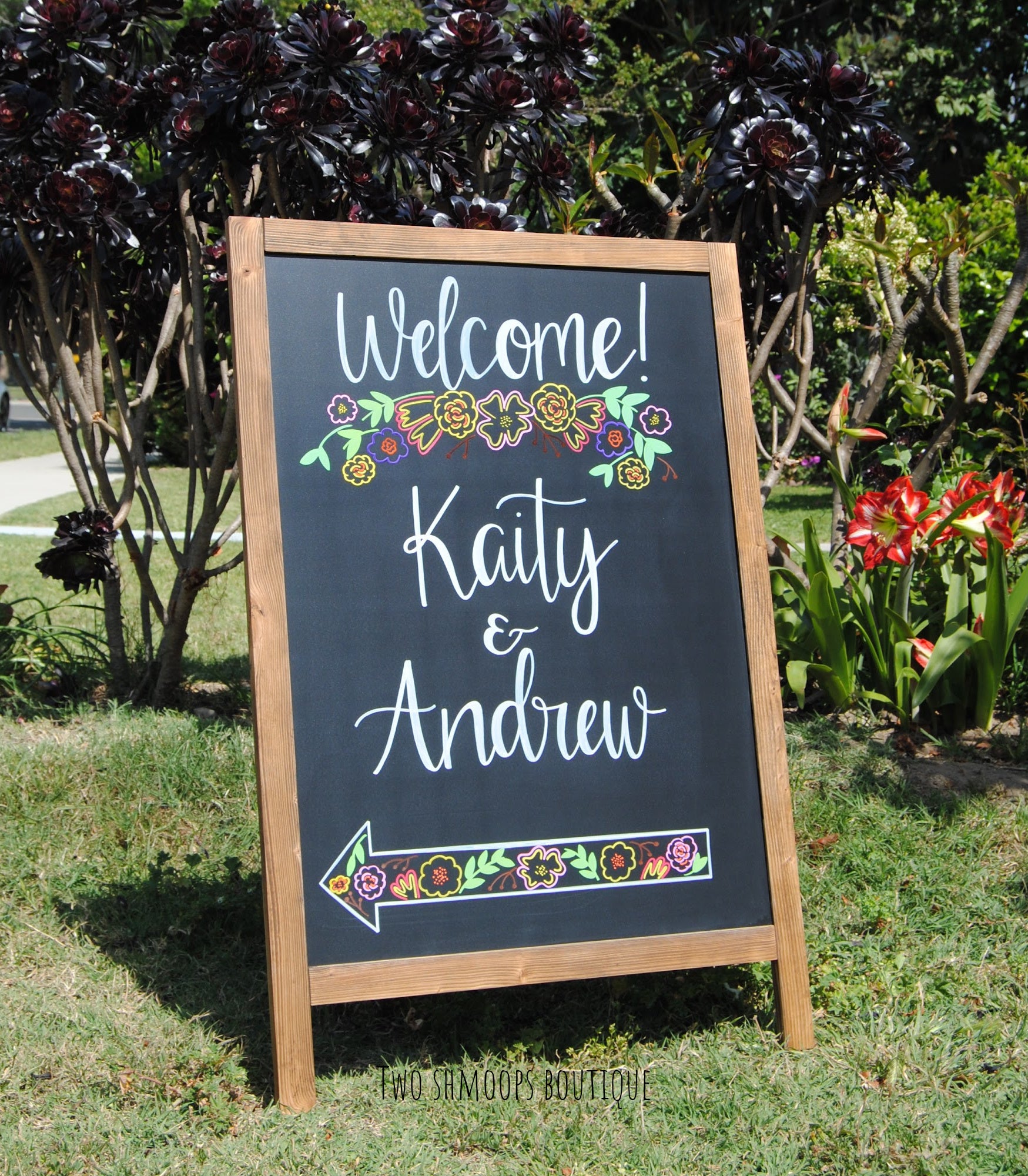 Wedding chalkboard easel | Honestweddingadvice.com
